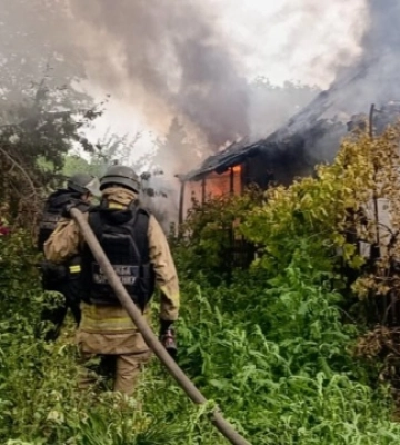 У Білозерському на Донеччині війська РФ атакували безпілотником житловий будинок