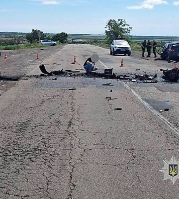 На Вознесенщині у ДТП загинув водій та троє людей постраждали: поліція з'ясовує обставини