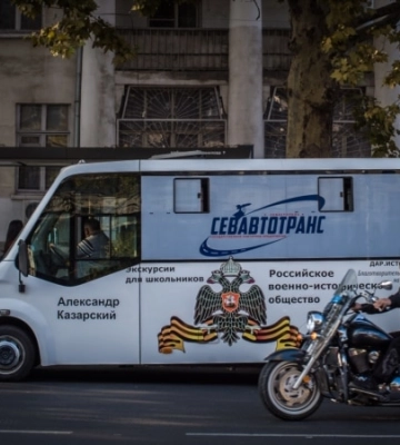 В окупованому Криму заборонили їзду на мотоциклах у нічний час – нагадує звук дронів