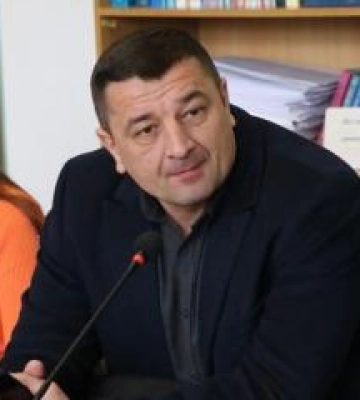 Райрада у Полтаві залишила на посаді заступника Бойка, засудженого у справі щодо погроз журналістці