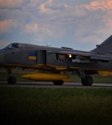 На Хмельниччині розбився літак Су-24М, обидва пілоти загинули