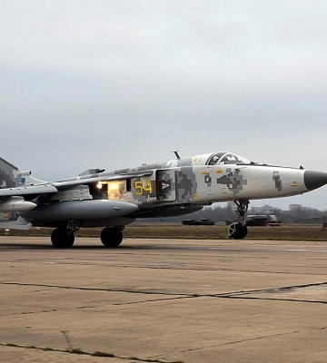 На Хмельнитчине разбился самолет Су-24М, а Силы обороны поразили Московский НПЗ. Главное за день