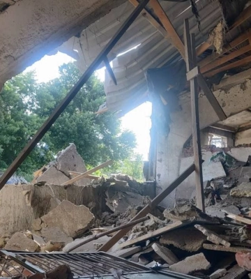 Уночі ворог безпілотником атакував територію кінно-спортивної школи на Сумщині