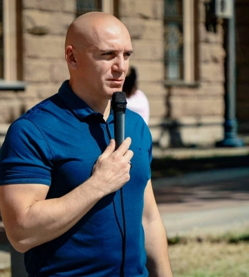 Сєнкевич пропонує відправляти підлітків-вандалів на відробіток у КП «Ритуальні послуги» або «ЕЛУ Автодоріг»