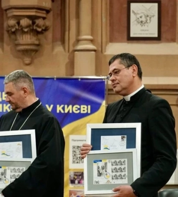 У костелі Святого Миколая погашено марку до 25-річчя візиту Папи Іоанна Павла ІІ в Україну