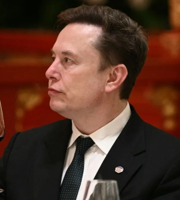 Не шумной вечеринкой: как Илон Маск праздновал рекорд SpaceX и статус триллионера