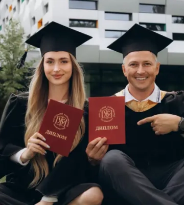 Олександр Педан і 21-річна донька стали випускниками одного університету