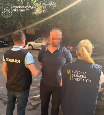 Прокуратура викрила організаторів схем ухилення від мобілізації у восьми регіонах