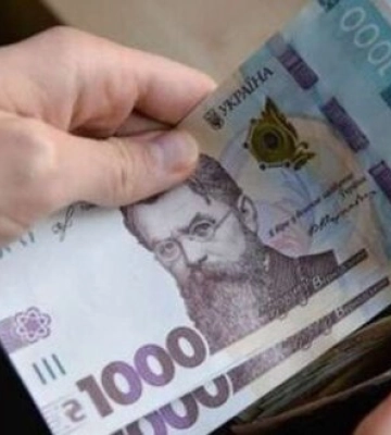 Середня зарплата у Києві перевищила 35 тисяч: хто заробляє найбільше?