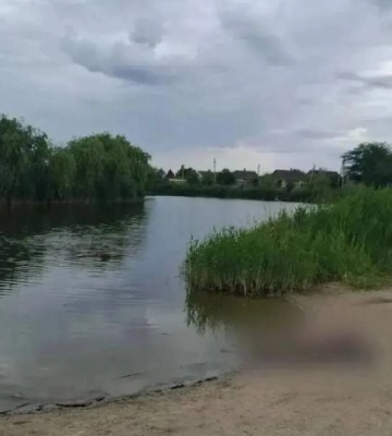Застолье у озера закончилось уголовным делом: в Мелитополе мужчина обворовал знакомого
