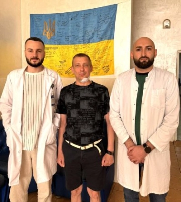 У Закарпатській обласній лікарні вперше в регіоні виконали унікальну реконструкцію нижньої щелепи (ФОТО)