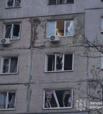 ОВА: В Запорожье в результате вражеской атаки пострадали уже четыре человека