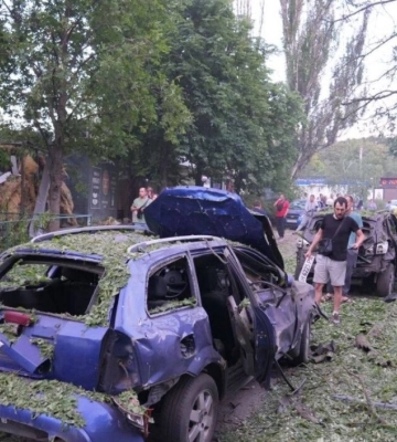 Войска рф ударили по одному из спальных районов Запорожья, пострадали гражданские