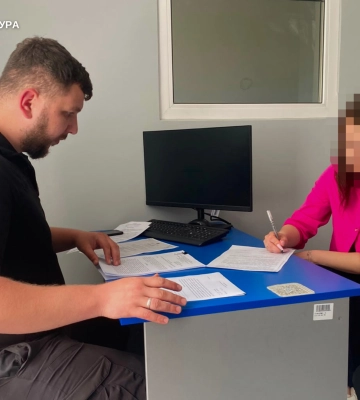 У Вінниці бухгалтерку підприємства підозрюють у привласненні кількох мільйонів гривень