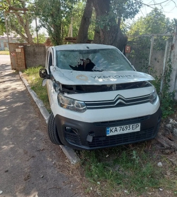 Російські війська атакували пересувне відділення "Укрпошти" у Нікополі на Дніпропетровщині: є поранений