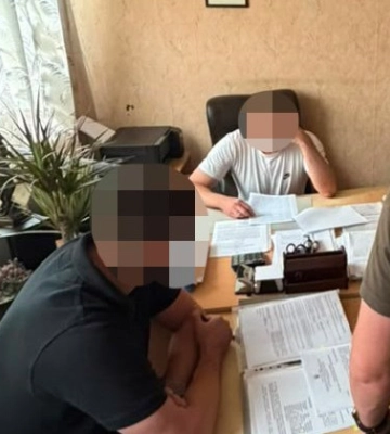 На Одещині адвоката затримали за обіцянку вплинути на судове рішення через «звʼязки» — ДБР