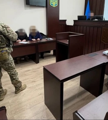 Службовці РТЦК та представник громадської організації підуть під суд за викрадення людини та вимагання