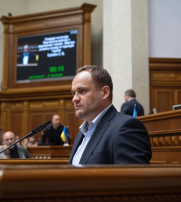 САП просить конфіскувати активи віцепрем'єра Кулеби на майже 5 млн грн