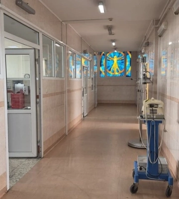 Директора лікарні швидкої допомоги в Києві звільняють після перевірки