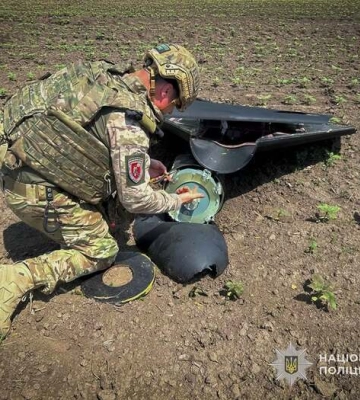 На Сумщині вибухотехніки поліції знешкодили бойову частину ворожого безпілотника