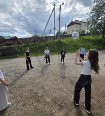 «Карпатська зміна»: діти з Миколаївщини долучаються до спортивних активностей та творчих занять