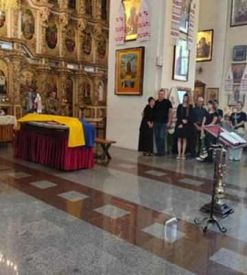Полтавська громада попрощалась із загиблим захисником України