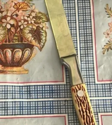 Нападение школьника на одноклассника: мать потерпевшего обратилась с заявлением прекратить рассмотрение дела