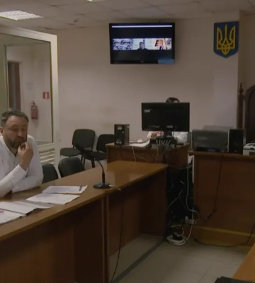Суд в Одесі знову відклав справу лікарів Odrex через неявку адвоката