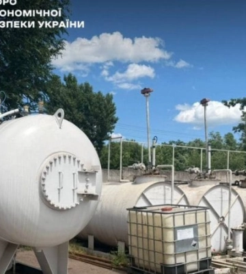 БЕБ закрило вісім нелегальних АЗС на Дніпропетровщині