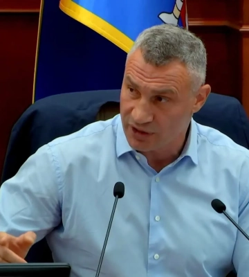Київрада підтримала будівництво паркінгу на Пейзажній алеї