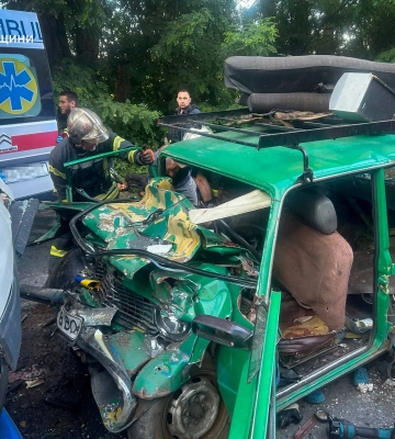 В Броварах в ДТП погибли двое детей, семеро получили травмы