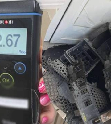 У Києві на Осокорках п'яний водій на швидкості влетів у магазин: з'явилося відео
