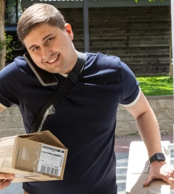 Поріг входу в бізнес — $25 тис. Як підприємець втратив все в рідному Покровську, прогорів у Львові, а тепер годує суші Київщину
