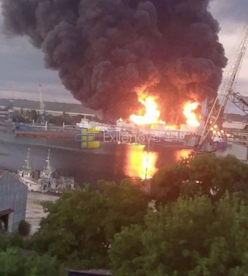 У Криму пролунала серія вибухів: повідомляють про пожежі на низці об'єктів