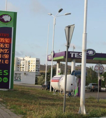 В временно оккупированном Крыму полностью прекратили продажу топлива на АЗС