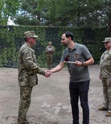 З нагоди Дня прикордонника військові отримали відзнаки Рівненської ОВА (ФОТО)
