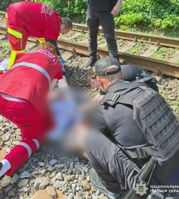 Поблизу Південного вокзалу в Харкові під тепловоз потрапила жінка