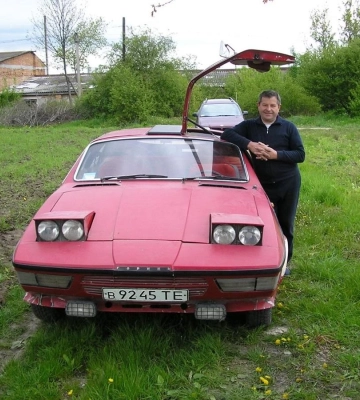 В Тернопольской области заметили уникальный автомобиль "Горинь" 1980-х годов
