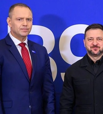 Не был в Украине: Зеленский упрекнул Навроцкого