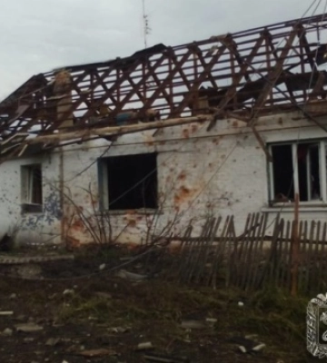 Росіяни за три дні 45 разів ударили дронами по селу Івашки на Харківщині - ОВА