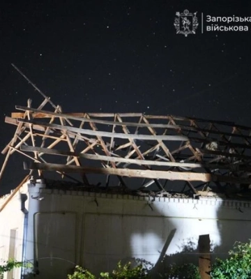 РФ вдарила по Запоріжжю: зруйновано будинки, виникли пожежі та є постраждалі