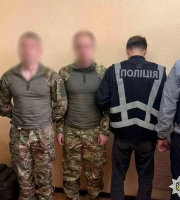 Правоохоронці затримали двох підозрюваних у підпалі генератора і закладенні вибухівки біля навчального закладу в Києві