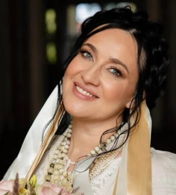 В українському стилі: Соломія Вітвіцька розкрила деталі весілля та свого образу нареченої 