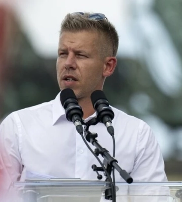Прем'єр Угорщини похвалився, що заблокував Україні прискорений вступ у ЄС