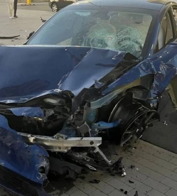 15-річний підліток на Tesla влаштував масштабну ДТП у Києві 