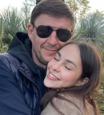 Дочь легенды Динамо Максима Шацких трогательно поздравила его с Днём отца