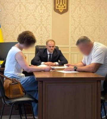 Сміття, гроші та підозра на сотні тисяч: в Ужгороді депутату міськради інкримінують новий епізод у справі про вторсировину