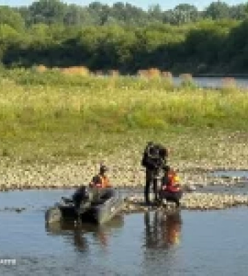 На Закарпатті тривають пошуки 10-річного хлопчика, якого віднесло течією Тиси