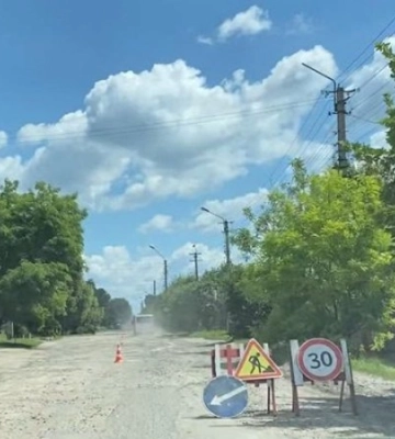На Харківщині четверо людей поранено через повторний удар Росії по підприємству