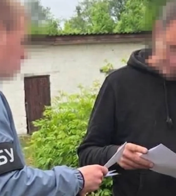 У Дніпрі та Кривому Розі викрили агітаторів, які виправдовували воєнні злочини рф